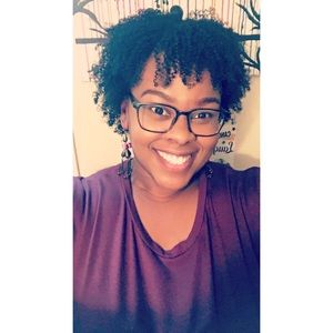 Meet your Posher, Nelle